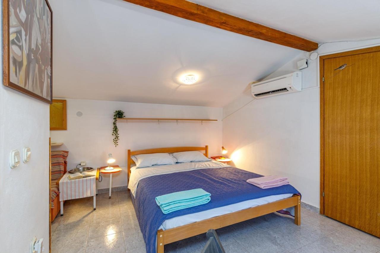 Apartments Pernar 波雷奇 外观 照片